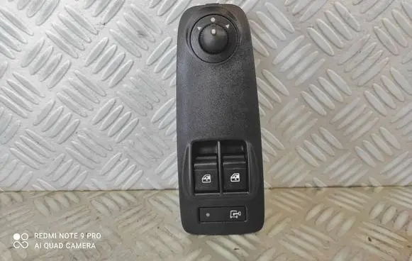 Electric window control switch