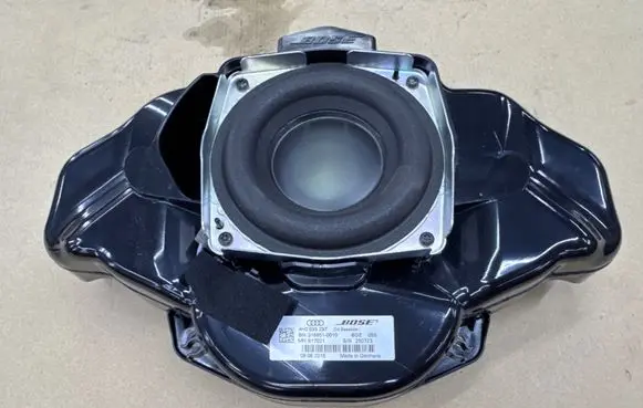 Audi A8 S8 D4 4H Subwoofer speaker 4H0035297 617021 3168510010
