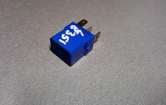 Nissan X-Trail T30 Other relay 25230-79945 ACM33221