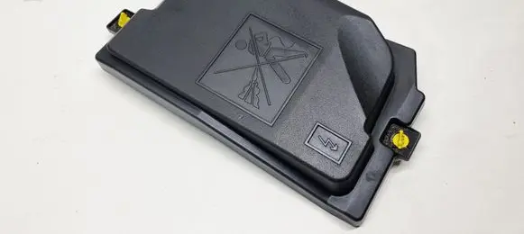 Fuse box cover