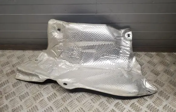 Jeep Grand Cherokee Exhaust heat shield 68069893AG