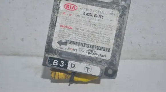 KIA Rio Airbag control unit/module 0K30E677F0