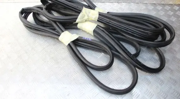 Honda Jazz Rubber seal front door (on door) 