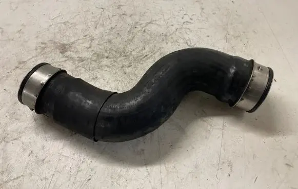 Mercedes-Benz E W211 Intercooler hose/pipe A2115282882