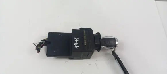 Mercedes-Benz Vito Viano W639 Ignition lock