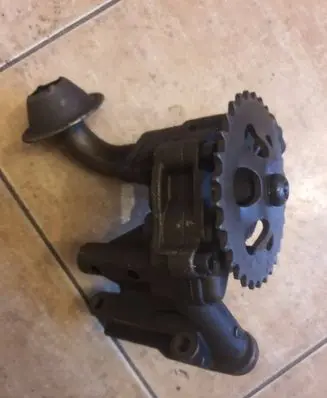 Audi A6 Allroad C5 Oil pump 06A115121