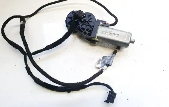 Audi A6 S6 C6 4F Seat adjustment motor 0390203225 82141807-4