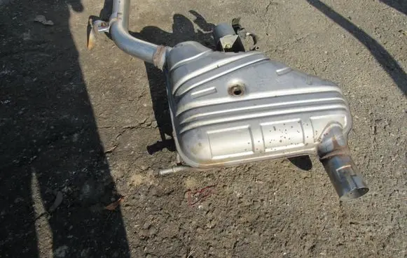 Mercedes-Benz ML W164 Rear muffler/silencer tail pipe A1644903015-MERC A1644903015