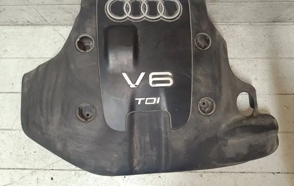 Audi A6 S6 C5 4B Engine cover (trim)