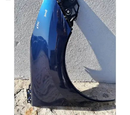 Fender mounting bracket