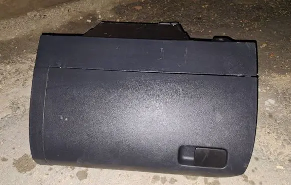 Volkswagen Polo V 6R Glove box set 