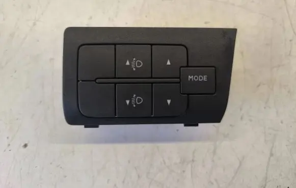 Headlight level height control switch