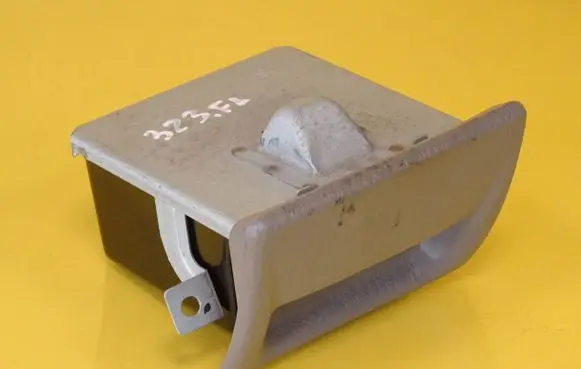 Car ashtray
