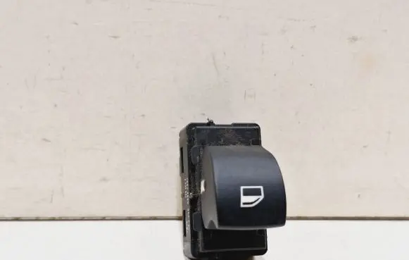 BMW 1 E81 E87 Electric window control switch 6935534 1597980000447