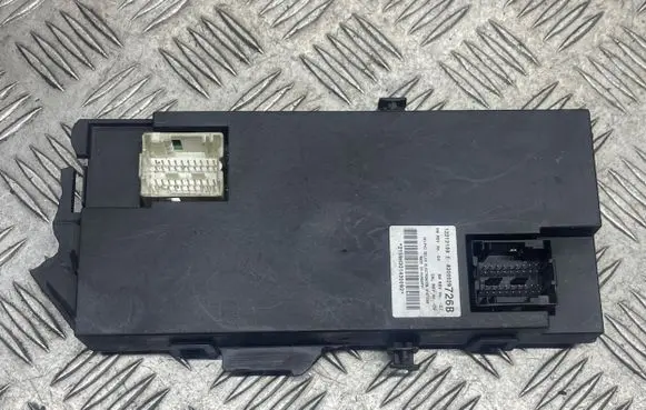 Renault Espace - Grand espace IV Comfort/convenience module 12212159E 8200029726B 2159N301430092