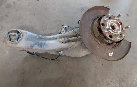 Jeep Compass Rear wheel hub spindle/knuckle 