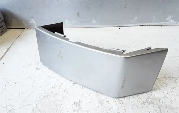 Volvo XC90 Rear/tail light trim molding 8620819
