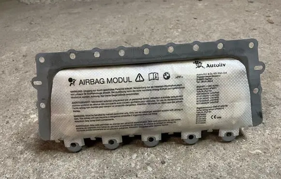 BMW 7 F01 F02 F03 F04 Passenger airbag 39927366001 7366001