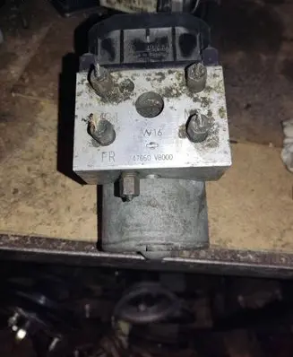 Nissan Patrol Y61 ABS Pump 47660VB000