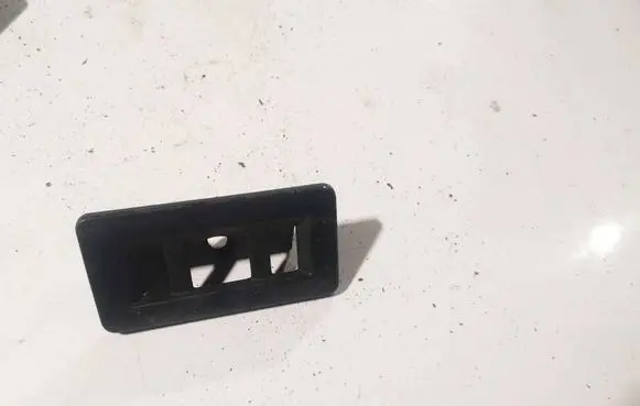 Audi A3 S3 8P Other interior part 8E0819275