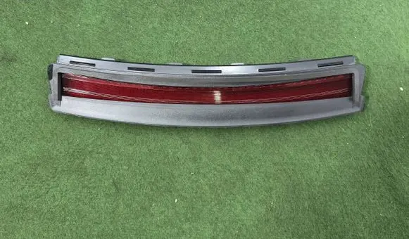 Tesla Model 3 Third/center stoplight 107740500G 1077405 ARX200641119243