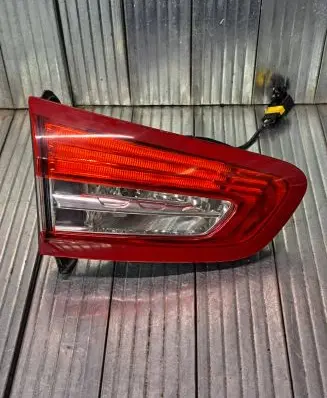 Citroen DS5 Tailgate rear/tail lights 9803168080 36220112 B8100FFRE