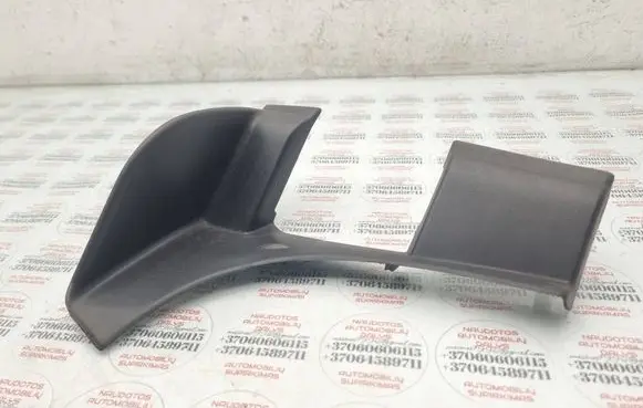 Volkswagen Touareg I Other interior part 7L6867437G