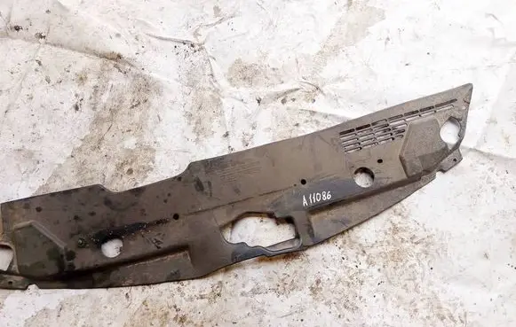 Toyota Corolla Verso AR10 Engine bonnet/hood lock trim molding 532890F010