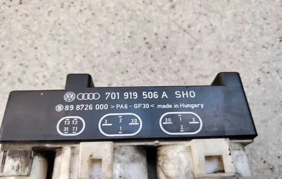 Volkswagen Sharan Coolant fan relay 701919506A24 701919506A