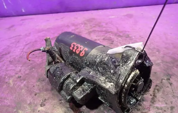 Volkswagen PASSAT B5.5 Starter motor 