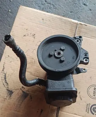 BMW X5 E53 Power steering pump 676227901 6762279 32417787106