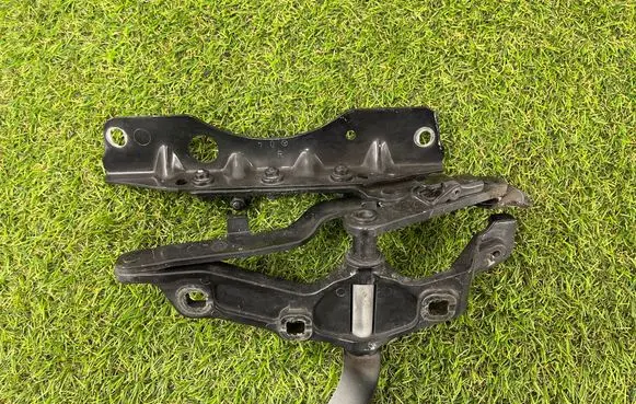 Mercedes-Benz S W221 Engine bonnet/hood hinges A2218800428
