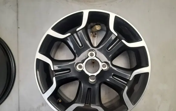Citroen C3 R17 alloy rim 968775377
