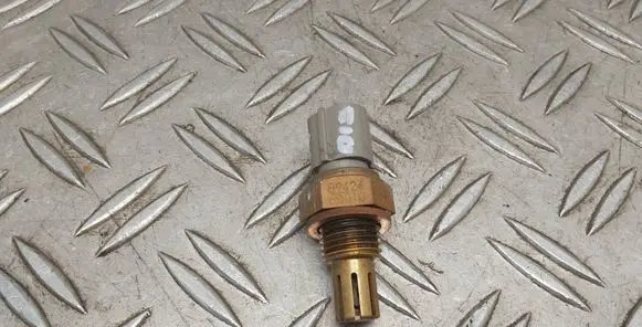 Toyota RAV 4 (XA40) Intake air temperature sensor 8942460010