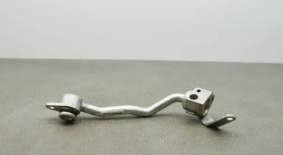 Audi Q7 4M Engine coolant pipe/hose 057121597AB