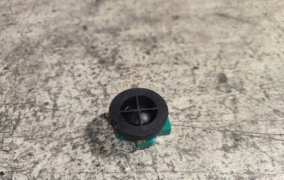 Opel Zafira A Front door high frequency speaker 90520836 902275430421