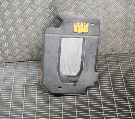 Chevrolet Volt I Other engine bay part 22800185