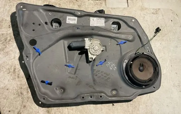 Mercedes-Benz B W245 Front window lifting mechanism without motor A1697200179 ZGS007 996104103