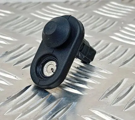 Toyota Auris 150 Rear door sensor
