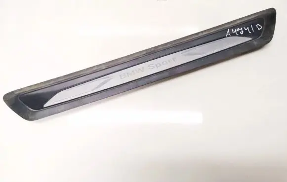BMW 1 F20 F21 Front sill trim cover 51477289215 5147-7289215