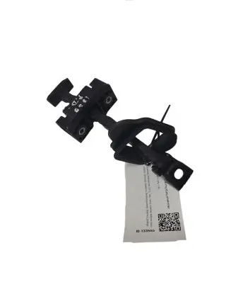 BMW 5 F10 F11 Front door check strap stopper 7182005
