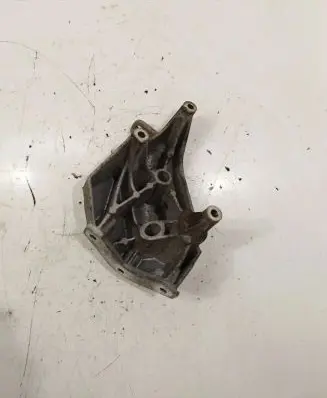 Skoda Fabia Mk2 (5J) Engine mounting bracket 045199207