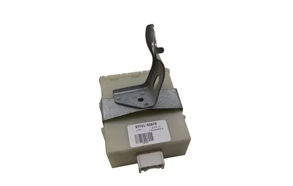 Toyota Avensis T250 Door central lock control unit/module 8974105070 73668012