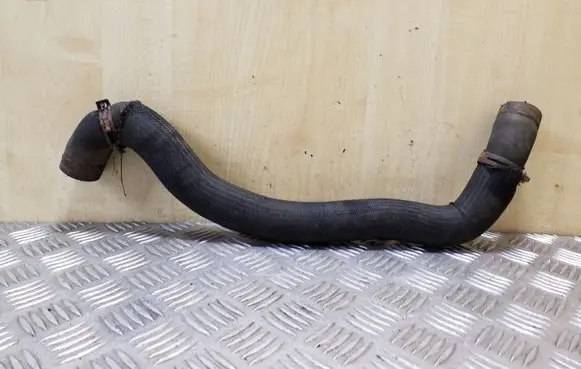 Nissan Primastar Engine coolant pipe/hose