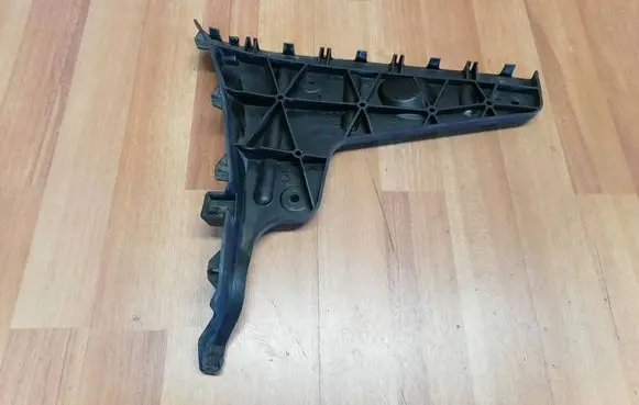Audi A4 S4 B7 8E 8H Rear bumper mounting bracket 8E5807453A