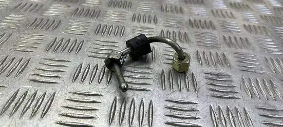 Skoda Superb B8 (3V) Fuel injector supply line/pipe 