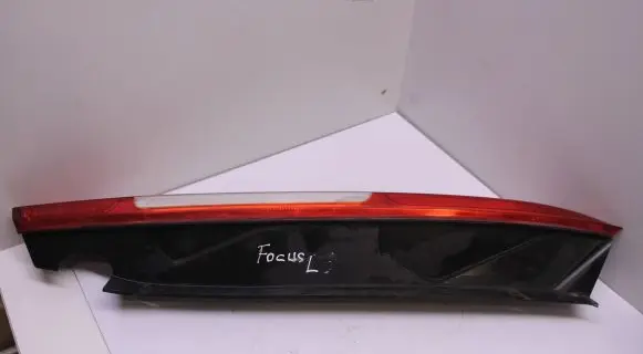 Ford Focus Rear/tail lights 4M5113404A