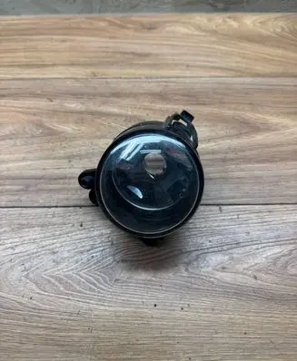 Volkswagen Golf III Front fog light 27128600