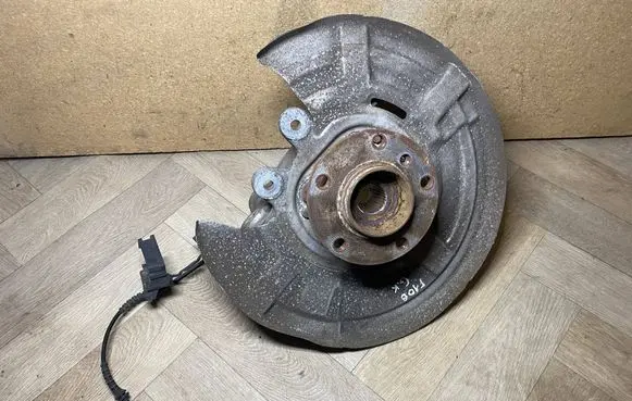 BMW 5 F10 F11 Rear wheel hub spindle/knuckle 6793769 33326793769 6778253