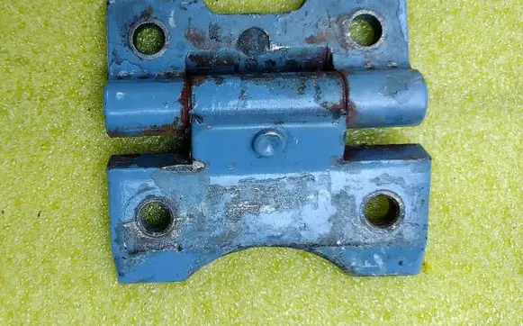 Mercedes-Benz W123 Front door hinge set 